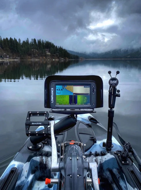 How to Choose the Perfect Fishfinder: A Guide for Anglers