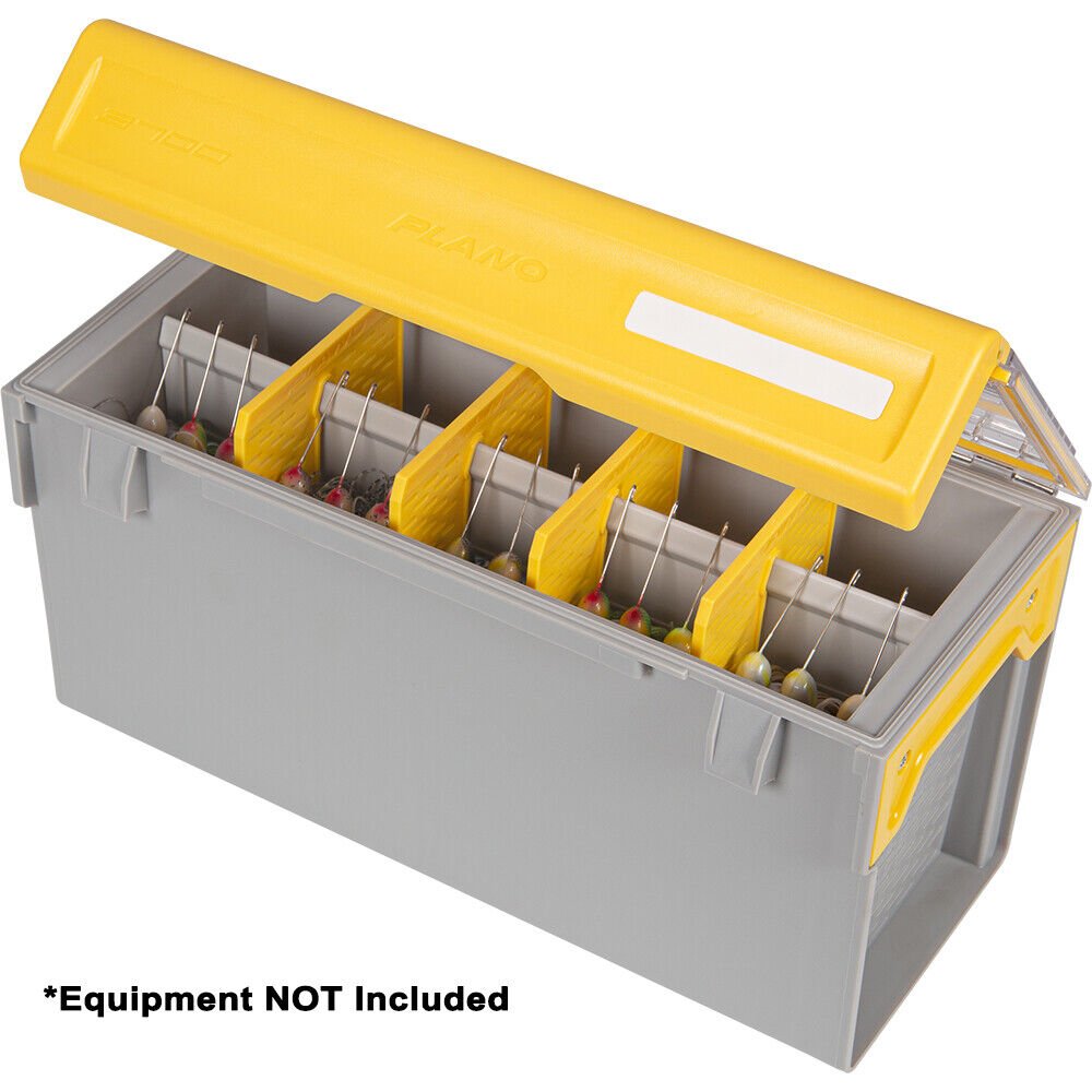 Plano EDGE Master Spinnerbait tackle box