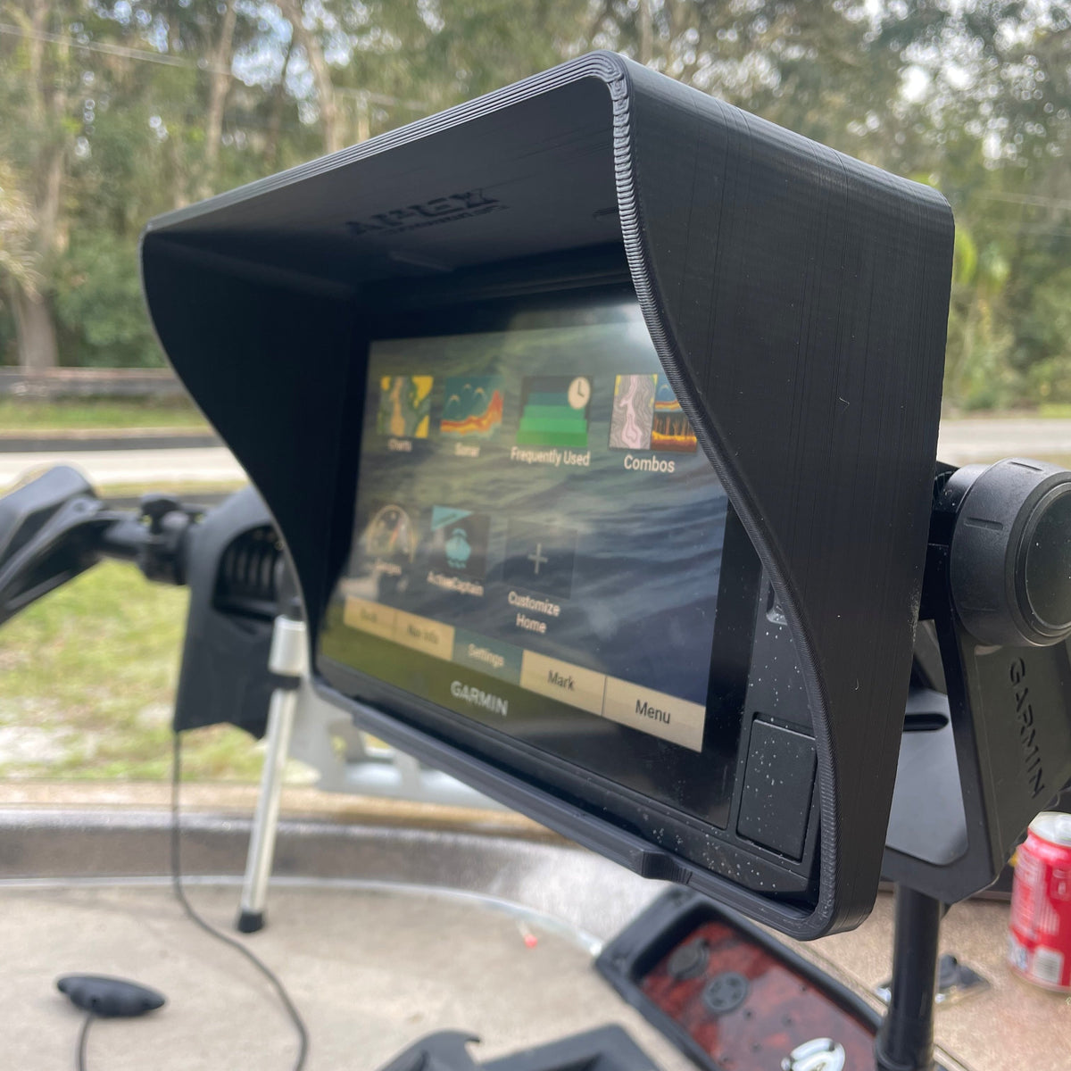 Garmin ECHOMAP UHD 73sv Fish Finder Visor