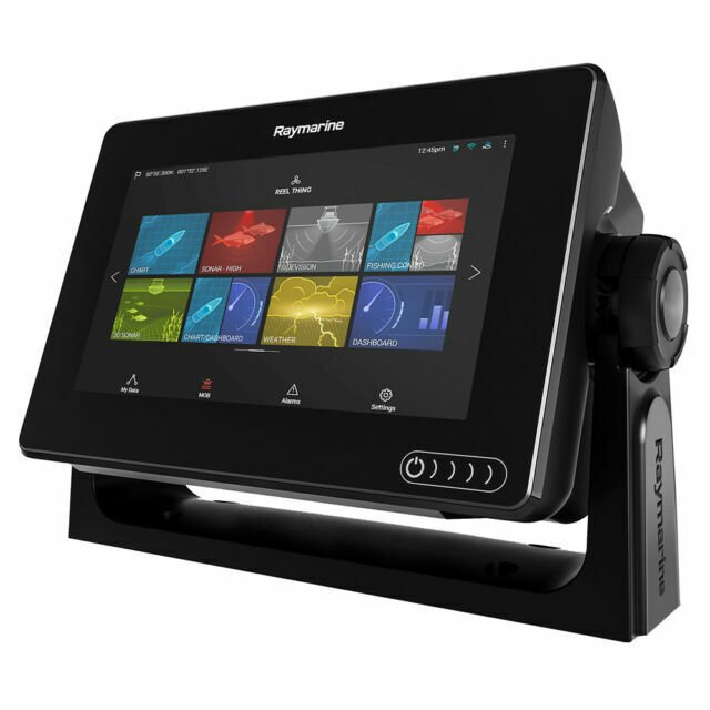 Raymarine Axiom 7DV 7" MFD Chart Plotter w/ Transducer