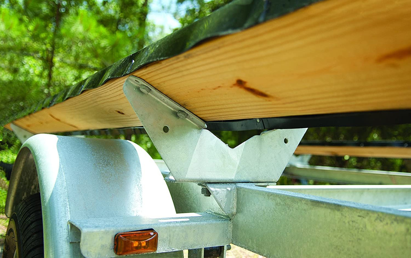 CE Smith Trailer Pontoon Wing Bracket (15 3/4" x 2" x 6", 1/2" Wide Slot 7" Long)-