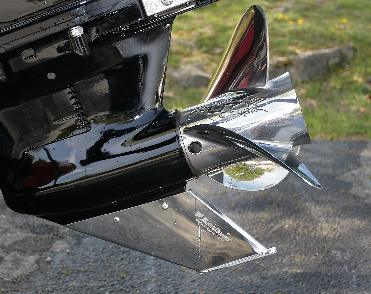 Megaware SkegGuard with Drain Hole Fits Suzuki : 2 & 4 Stroke (see models in descriptions) - The Online Fishing Store